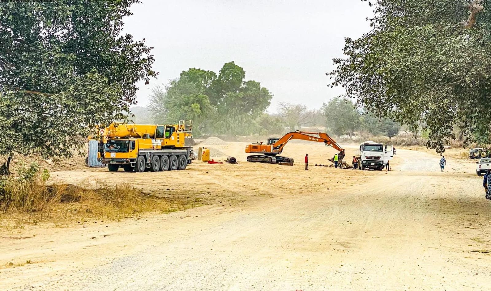 Archer Mangueira exige rapidez na construção de pontes na via Bibala-Camucuio
