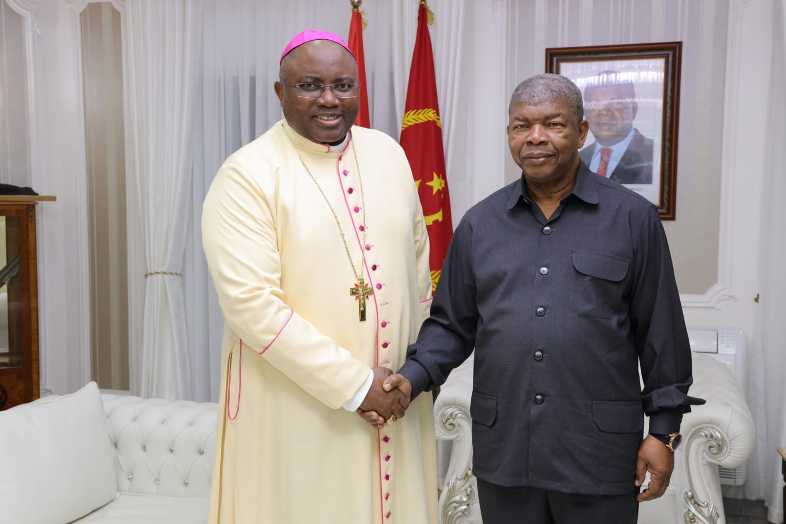 Chefe de Estado concede audiências a líderes religiosos em Cabinda