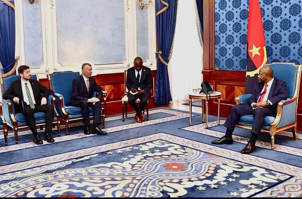 Imagem de capa da notíciaEmpresários turcos recebidos na Cidade Alta 